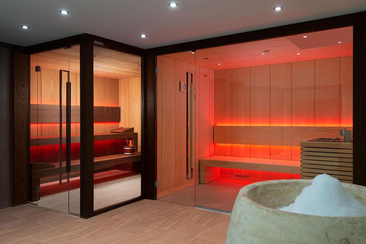 하얏트 리젠시 소피아 외부 사진 A modern Finnish sauna